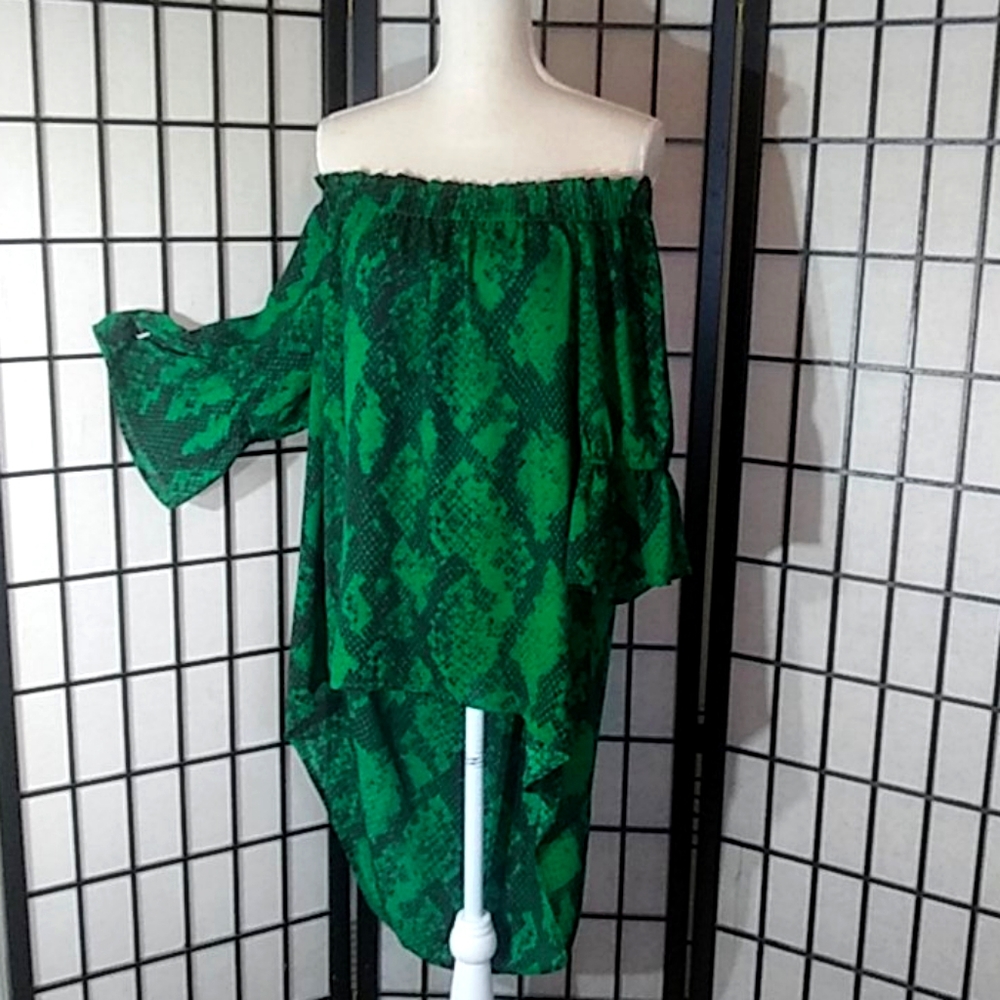 New York & Co Soho High-Low Blouse